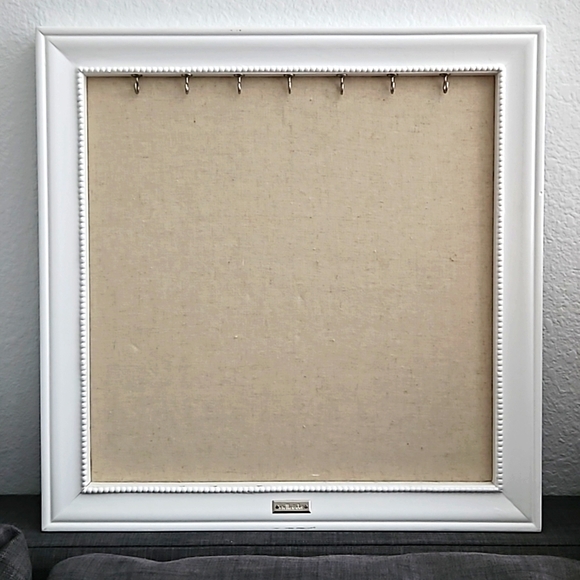 Stella & Dot Jewlery Display Frame